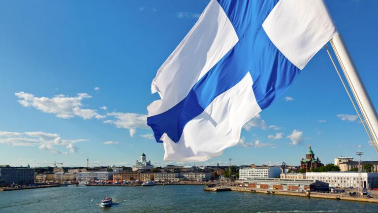 Τι συμβαίνει στην Φινλανδία που αποφάσισαν να δίνουν μηνιαίο επίδομα 560 ευρώ σε όλους (ΒΙΝΤΕΟ)