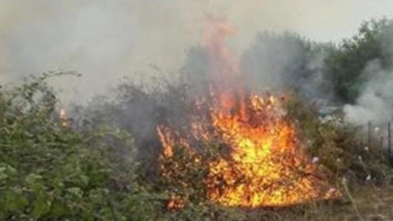 Απειλεί κατοικημένες περιοχές η φωτιά στο Ρέθυμνο