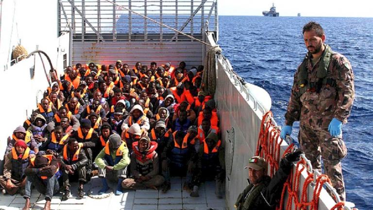 Πάνω από 7.000 μετανάστες και πρόσφυγες αναμένεται να φτάσουν σήμερα σε ιταλικά λιμάνια