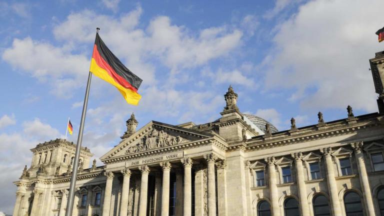 Μειώνει τις ελπίδες της συμφωνίας για το χρέος το γερμανικό υπουργείο Οικονομικών 