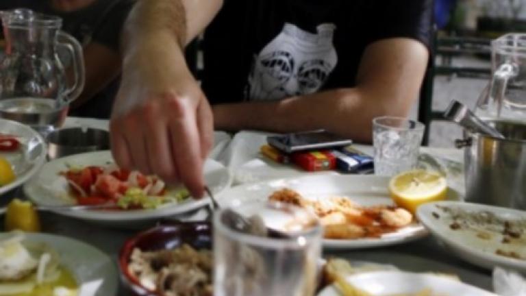 Η Περιφέρεια σφράγισε το εστιατόριο στα Άσπρα Σπίτια μετά τη μαζική δηλητηρίαση