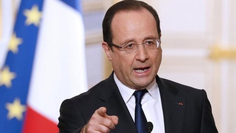 Γαλλικές εκλογές: O Ολάντ ανακοίνωσε ότι θα ψηφίσει τον Μακρόν στον δεύτερο γύρο