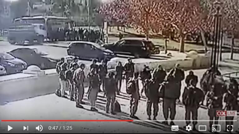 Σοκαριστικό βίντεο με το φορτηγό που πέφτει πάνω στους στρατιώτες στην Ιερουσαλήμ