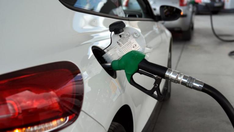 Αυξήσεις φωτιά στις τιμές της βενζίνης και του πετρελαίου - Σε κάποια νησιά η τιμή της βενζίνης αγγίζει τα 2 ευρώ!!!