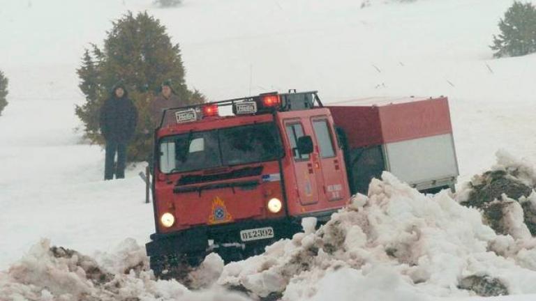 Κίνδυνος να προκληθούν πλημμύρες αύριο σε Σποράδες και Εύβοια εξαιτίας καταιγίδων σε ήδη χιονισμένες εκτάσεις