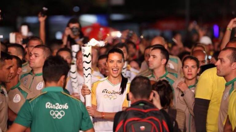 Ολυμπιακοί Αγώνες 2016: Λαμπαδηδρόμος η Αντριάνα
