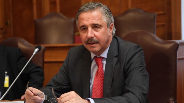 Γιάννης Μανιάτης: Υποψήφιος για την ηγεσία της Δημοκρατικής Συμπαράταξης