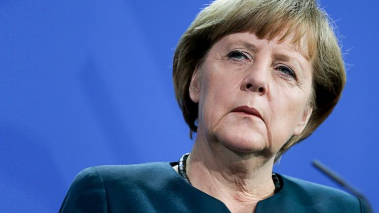 Η Γερμανίδα καγκελάριος απέρριψε ως κατηγορηματικά απαράδεκτες τις δηλώσεις του προέδρου της Τουρκίας