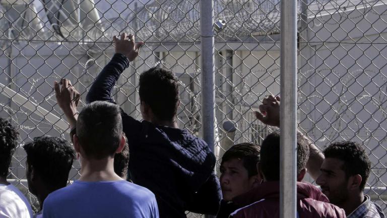 Κατακόρυφη άνοδος των αιτούντων άσυλο μεταναστών