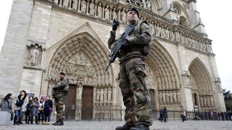 Γαλλία: Συνελήφθησαν τρεις γυναίκες ως οι Τζιχαντίστριες που θα ανατίναζαν την “Παναγία των Παρισίων”