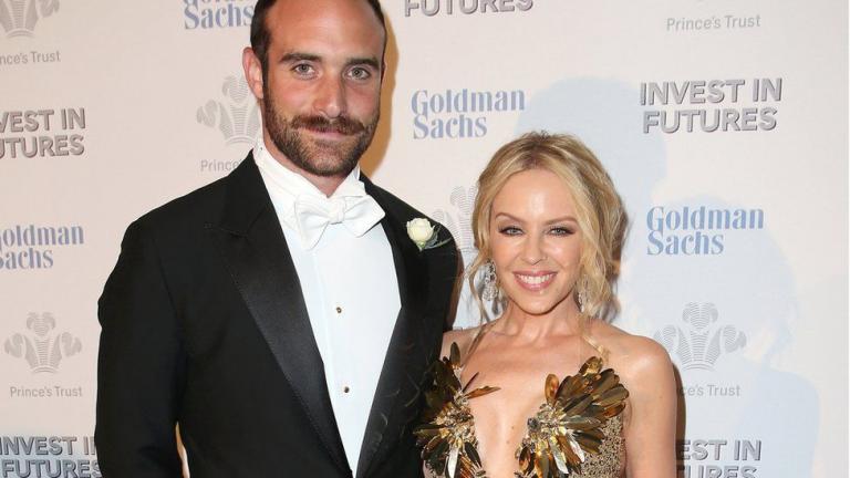 Kylie Minogue: Παντρεύτηκε στη Σίφνο;