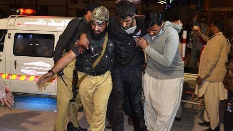 Πακιστάν: Τουλάχιστον 59 οι νεκροί από επίθεση σε κέντρο εκπαίδευσης της Αστυνομίας
