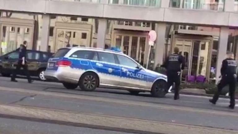 Δείτε βίντεο ντοκουμέντο την στιγμή που οι αστυνομικοί πυροβολούν τον δράστη στην Χαϊδελβέργη (ΒΙΝΤΕΟ)