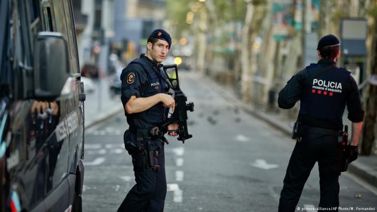 «Πιθανή μια ενδυνάμωση του Ισλαμικού Κράτους» - Πρώτα συμπεράσματα από τις επιθέσεις στην Καταλονία