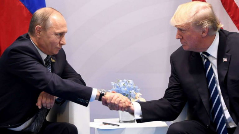 G20: Ο Πούτιν διαβεβαίωσε τον Τραμπ ότι η Μόσχα δεν αναμίχθηκε στις αμερικανικές προεδρικές εκλογές του 2016