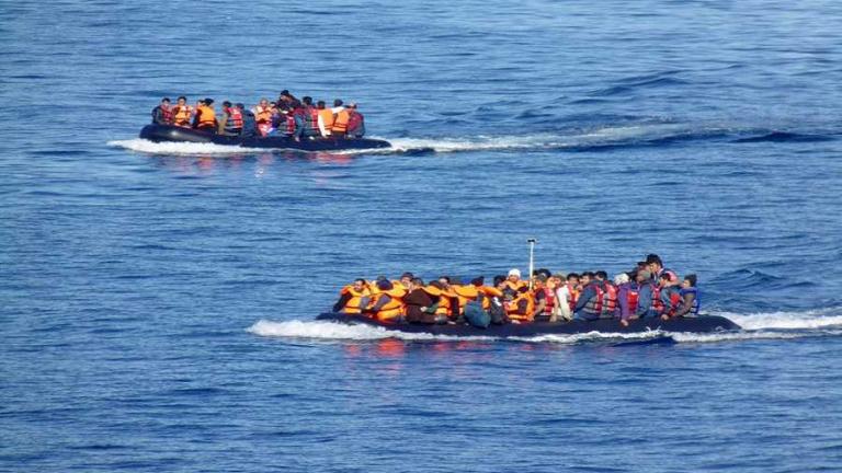 Πάνω από 130 μετανάστες και πρόσφυγες έφτασαν στα νησιά του βόρειου Αιγαίου το τελευταίο 48ωρο