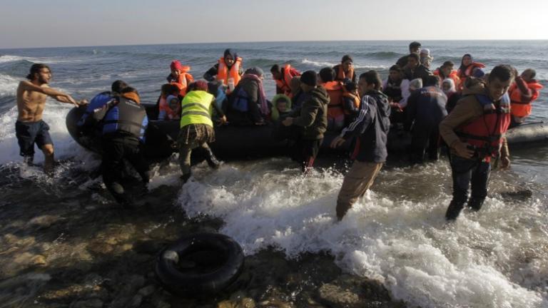 Άνοιξε τις “πύλες” ξανά η Τουρκία-Στη Λέσβο ακόμα δυο βάρκες με 100 μετανάστες
