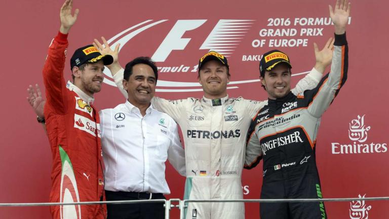 Πρεμιέρα στο  Αζερμπαϊτζάν και χαμόγελα από τον  Nico Rosberg  