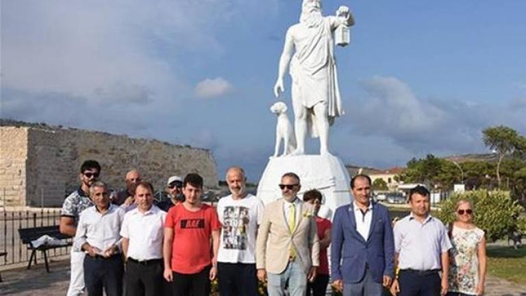Τουρκία: Μισέλληνες και ανιστόρητοι ζητούν να φύγει από τη Σινώπη το άγαλμα του Διογένη