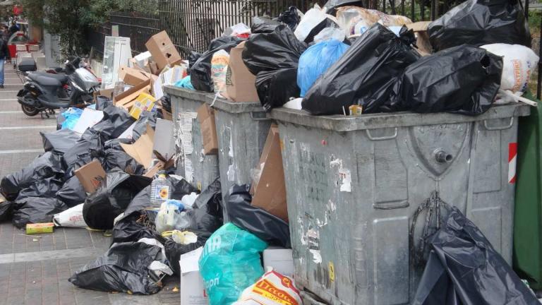 Δ. Αθηναίων: Μην κατεβάζετε σκουπίδια το επόμενο τετραήμερο