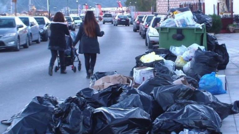  Συνεχίζεται το χάος με τα σκουπίδια στους δρόμους
