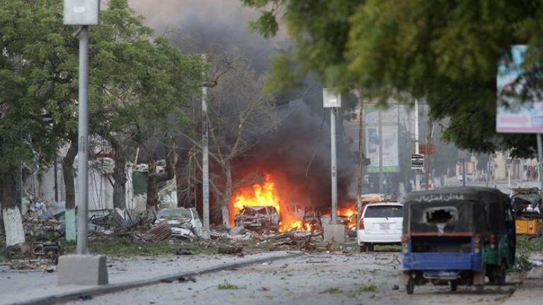 Τουλάχιστον 18 νεκροί από έκρηξη βόμβας στη Σομαλία