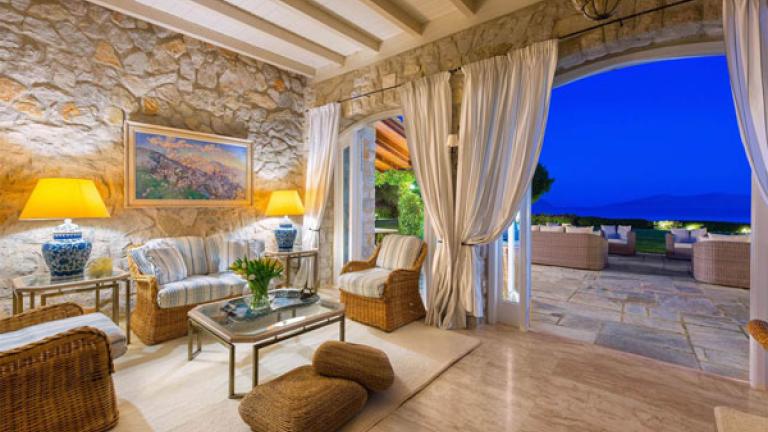 Δείτε το πιο ακριβό σπίτι στην Ελλάδα και αν ενδιαφέρεστε, μάθετε πόσο δημοπρατείται αυτή τη στιγμή (ΦΩΤΟ-ΒΙΝΤΕΟ)