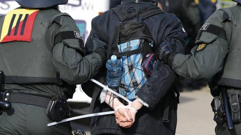 Συλλήψεις 400 διαδηλωτών στην Στουτγκάρδη