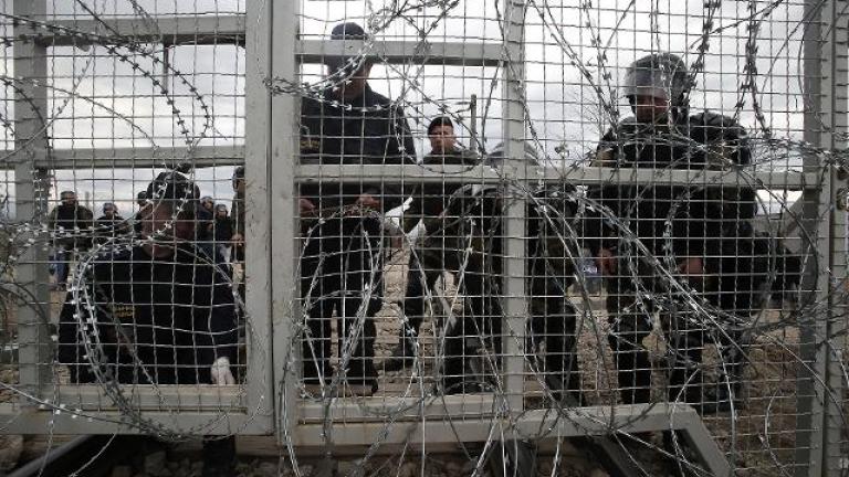 Νέα αυστριακή πρόκληση:  Τα σύνορα της "Βαλκανικής οδού" έκλεισαν για πάντα