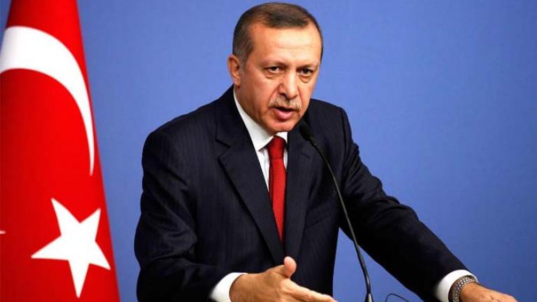 O Ερντογάν ανακαλεί τους Τούρκους αξιωματούχους από τα ελληνικά νησιά