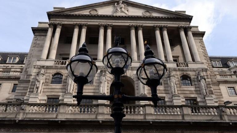 Σε κατάσταση συναγερμού οι μεγάλες τράπεζες της Βρετανίας 