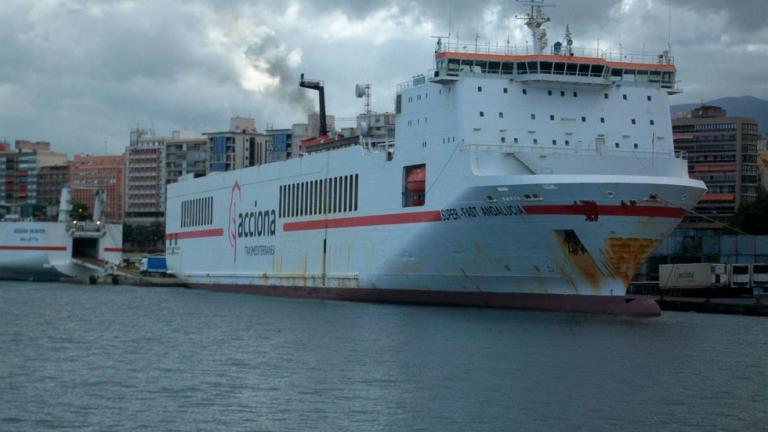 Φριχτός θάνατος Έλληνα οδηγού στο λιμάνι της Πάτρας 