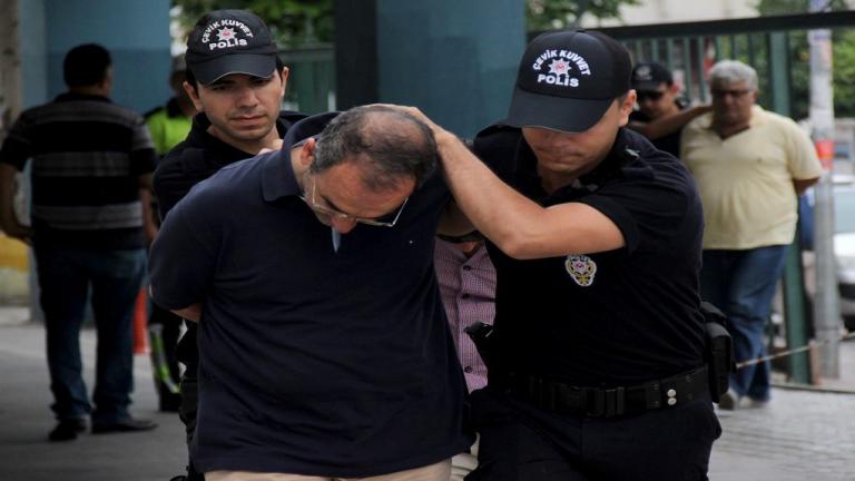 Τουρκία: Συνέλαβαν 103 πανεπιστημιακούς για το πραξικόπημα και τον Γκιουλέν!