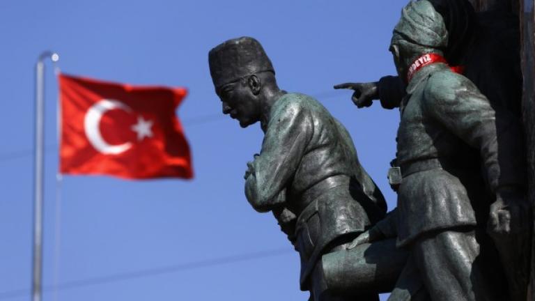 Έντονη αντίδραση του τουρκικου ΥΠ.ΕΞ. για την επίθεση των "Ρουβικώνων" στην Turkish Airlines και παλιότερα στην Πρεσβεία τους 