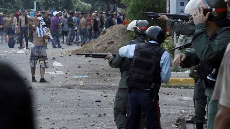 Βενεζουέλα: Νεκρός 17χρονος φοιτητής από σφαίρα στο κεφάλι σε διαδηλώσεις στο Καράκας 