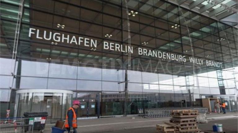 Όλες οι πτήσεις ακυρώθηκαν στο Βερολίνο λόγω 25ωρης απεργίας των πληρωμάτων εδάφους