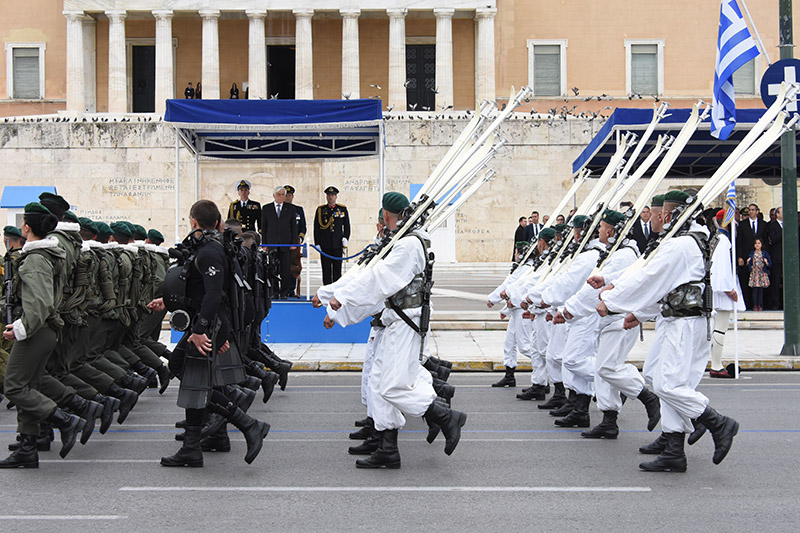 Военный парад в Греции Греции, марта, Османской, парад, Камменос, господства, империи, Министр, национальной, обороны, Панос, Оригинал, пообещал, страна, «раздавить», бросит, вызов, суверенитету, вынашивает, планы