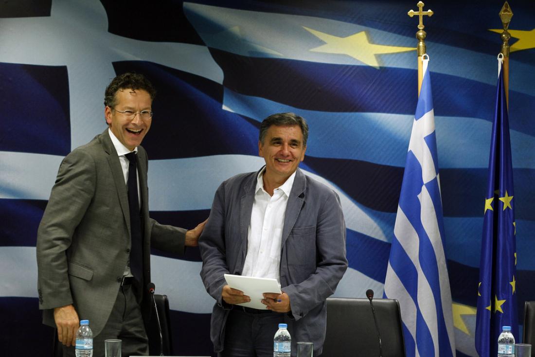 Σαφές μήνυμα Ντάισελμπλουμ για καθαρή έξοδο της Ελλάδας από το πρόγραμμα 