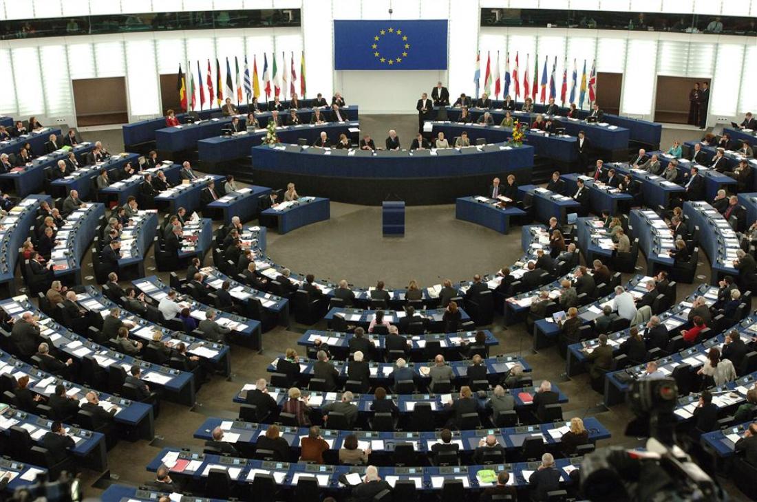 Σκάνδαλο με μαϊμού συνεργάτες Ελλήνων Ευρωβουλευτών διερευνάται σε βάθος