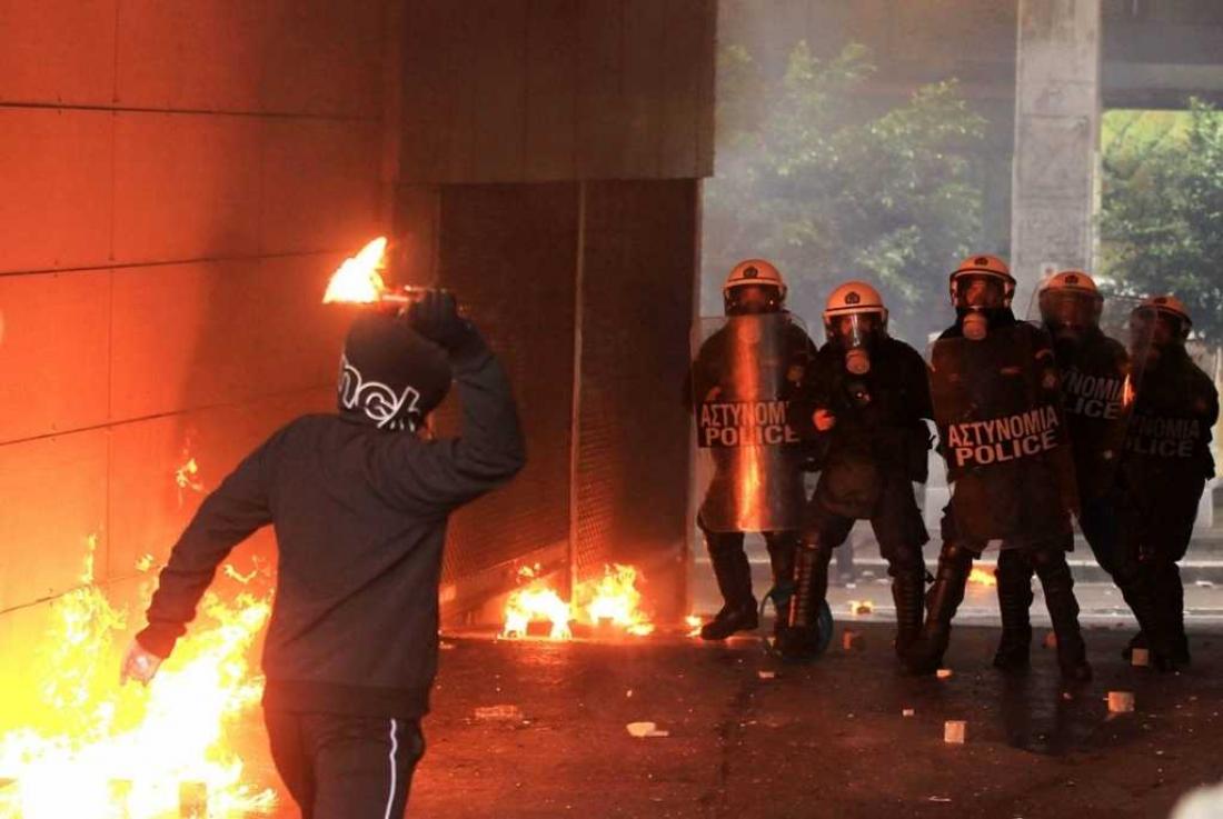 Αποτέλεσμα εικόνας για μολοτοφ