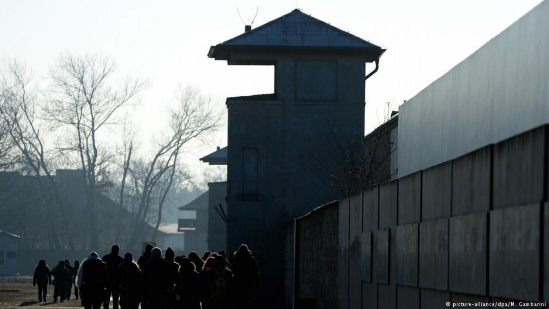 Νεοναζί φύλακες σε ...στρατόπεδα συγκέντρωσης