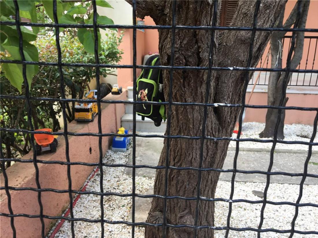 ÎÏοÏÎλεÏμα εικÏÎ½Î±Ï Î³Î¹Î± 27ÏÏÎ¿Î½Î¿Ï ÏοÏ
ÏκÏÏÏÏε Ïο Ïαιδί ÏοÏ
ÏÏο ΧαλάνδÏι