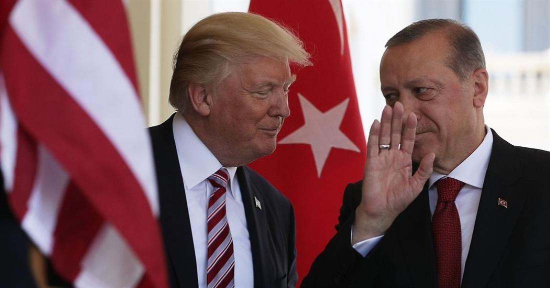 «Κλείδωσε» η συνάντηση Τραμπ-Ερντογάν: Τηλεφωνική επικοινωνία για τους S-400