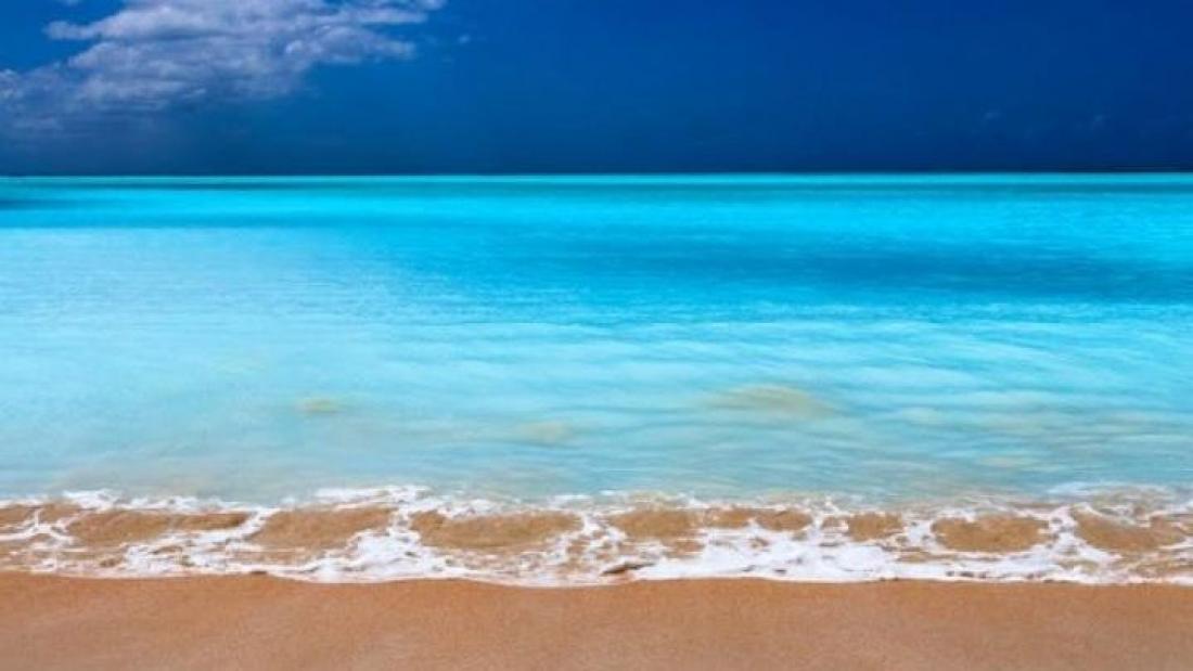 Ποια ελληνική παραλία είναι ανάμεσα στις 10 πιο όμορφες της Ευρώπης σύμφωνα με τη Ryanair