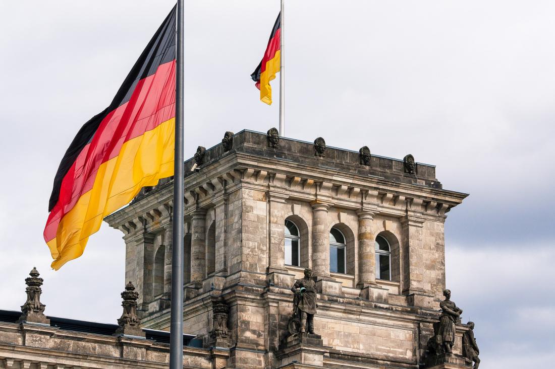 Να απέχει από μονομερείς προκλήσεις, κάλεσε εκ νέου την Άγκυρα η γερμανική κυβέρνηση