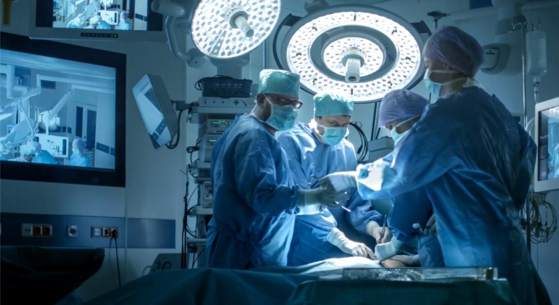  ΗΠΑ: Για πρώτη φορά γιατροί συνέδεσαν σε άνθρωπο νεφρό από χοίρο, που λειτούργησε κανονικά