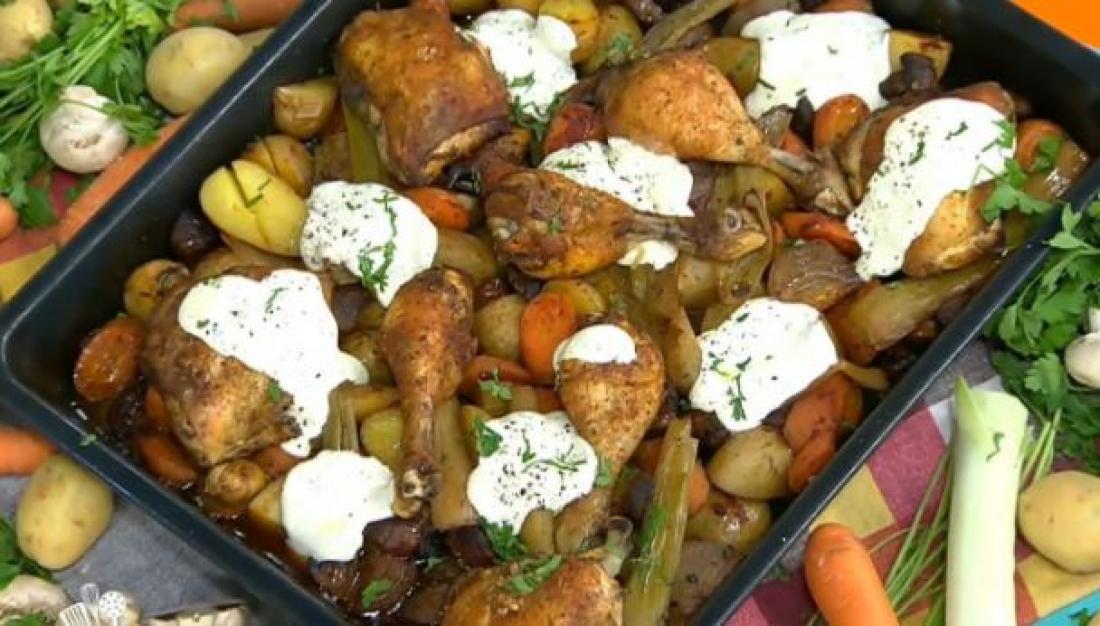 Μπουτάκια κοτόπουλο στο φούρνο με λαχανικά