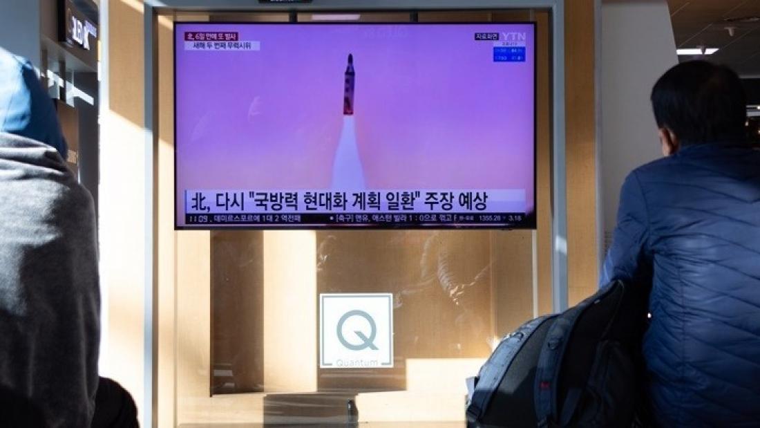 Η Βόρεια Κορέα προχώρησε σε δοκιμή «βαλλιστικού πυραύλου», τη δεύτερη μέσα σε χρονικό διάστημα μικρότερο της εβδομάδας	