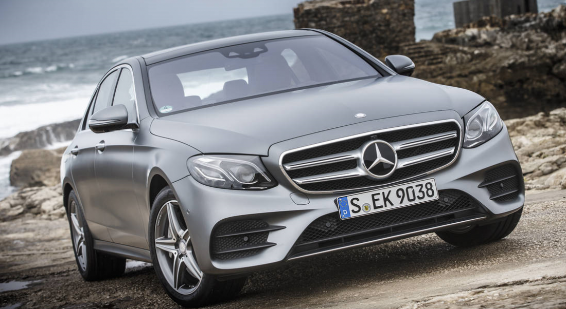 Στην πρώτη ψηφοφορία που έγινε χθες ( 18 Νοεμβρίου) , οι δημοσιογράφοι του ειδικού τύπου επέλεξαν τα δέκα από τα 17 αυτοκίνητα που έχουν εισαχθεί και διατίθενται στην ελληνική αγορά το τελευταίο 12μηνο