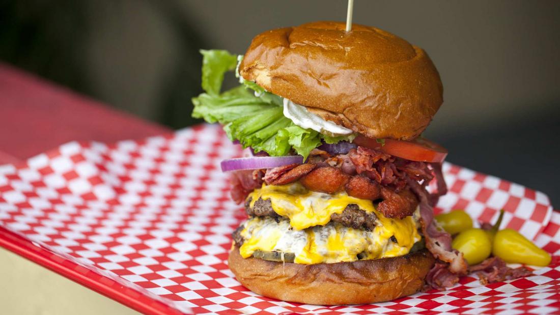 Πείνασες; Έρχεται το “Athens Burger Fest” για να φας τα πάντα!